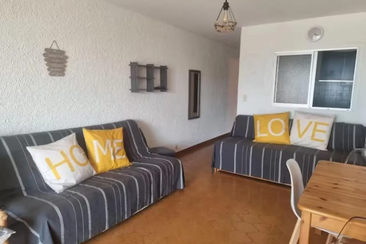 Studio Of 30M With Nice View On The Sea Six-Fours-les-Plages